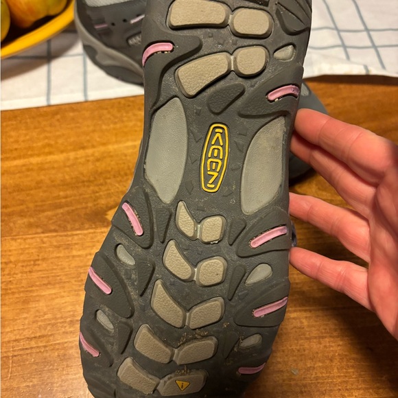 Ladies Keen’s extremely great condition. - Picture 2 of 4